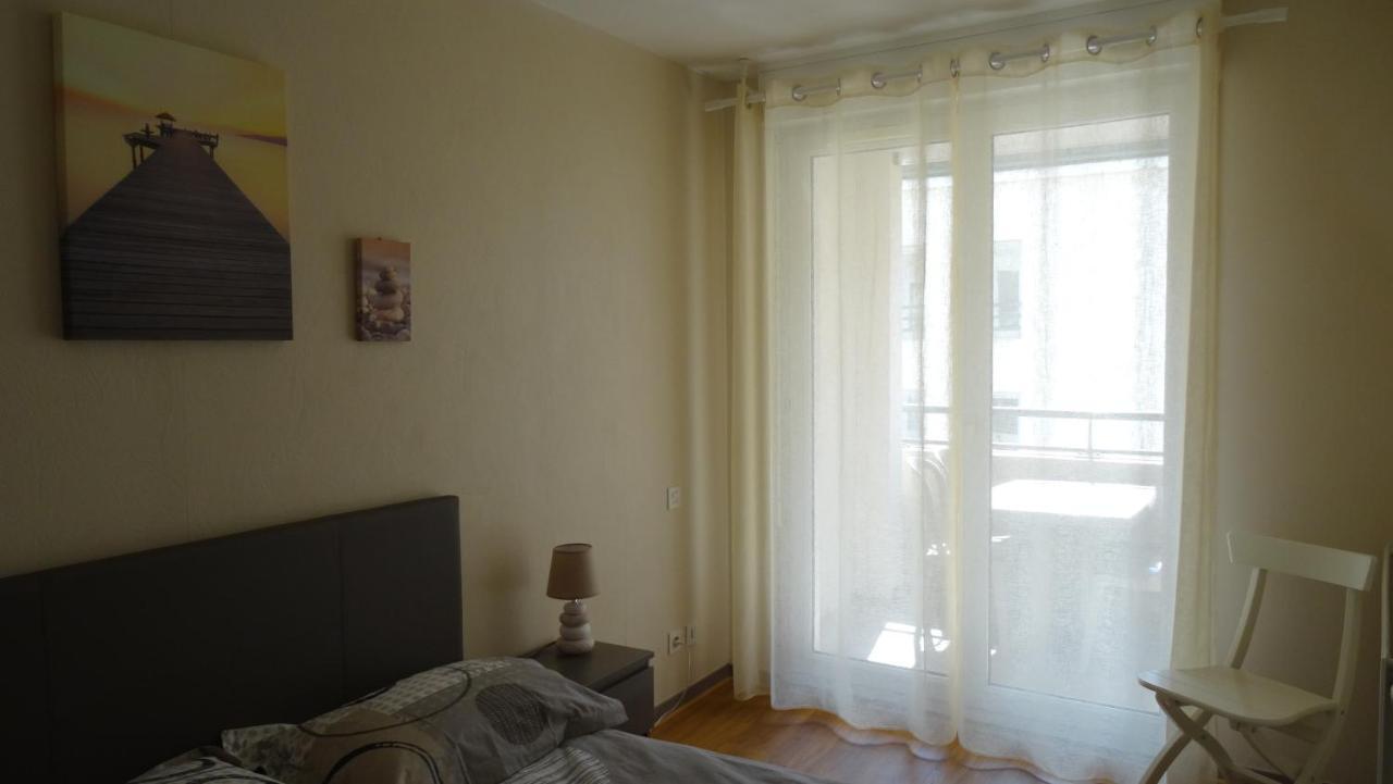 Appart T2 Standing Tout Confort Avec Balcon - Parking En Option 里昂 外观 照片