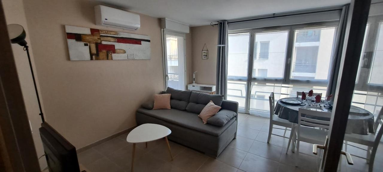 Appart T2 Standing Tout Confort Avec Balcon - Parking En Option 里昂 外观 照片